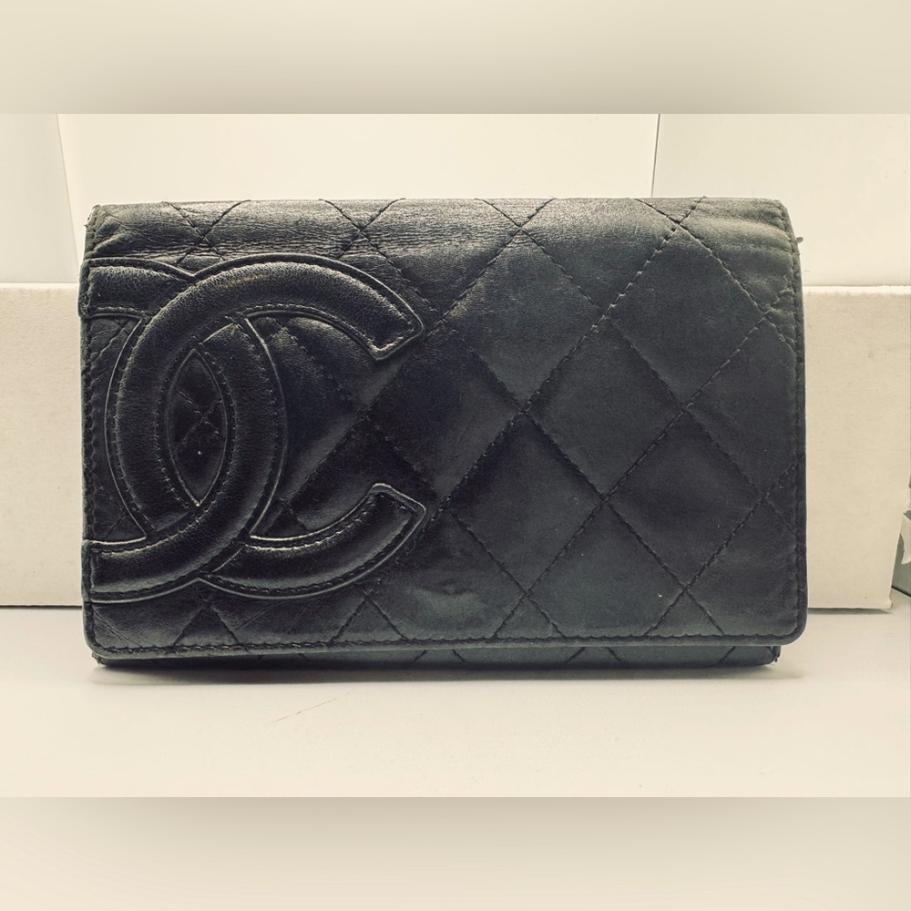 Chanel Black Quilted Wallet with Pink Inside! Preloved with certificate of auth